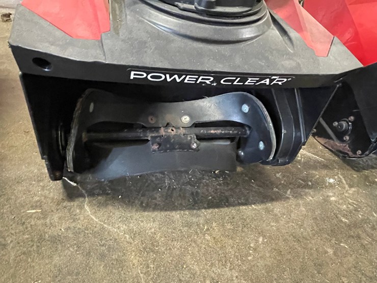 #7924-•-toro-518-zr-snow-blower-image-2