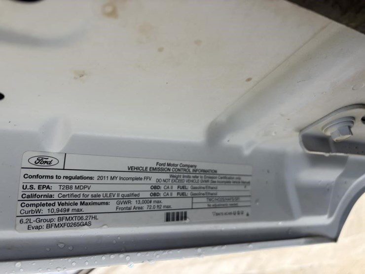 2011-ford-f350-image-9