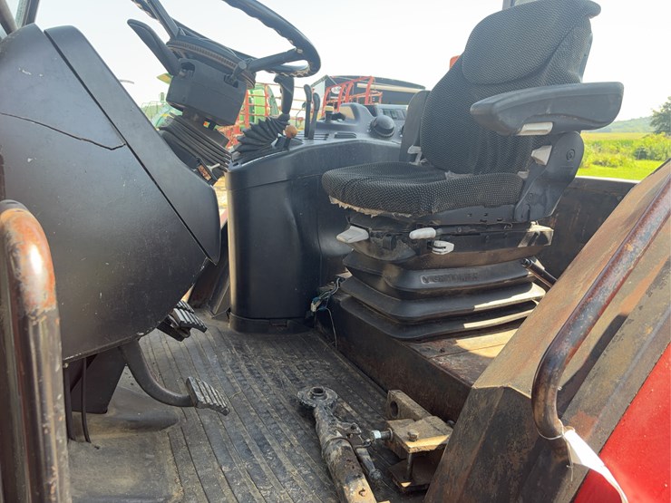 case-ih-mx110-image-13