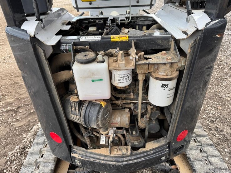 2022-bobcat-e10-image-17