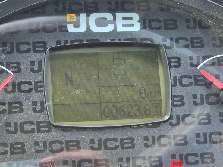 2021-jcb-409-image-21