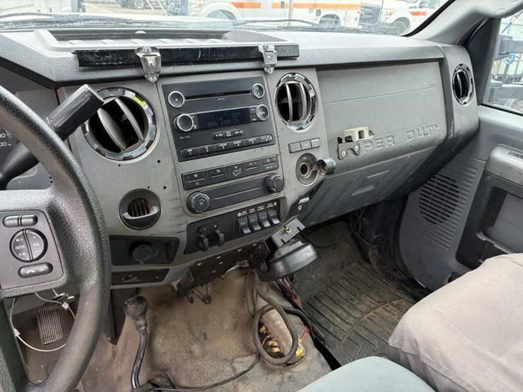 2012-ford-f450-image-23