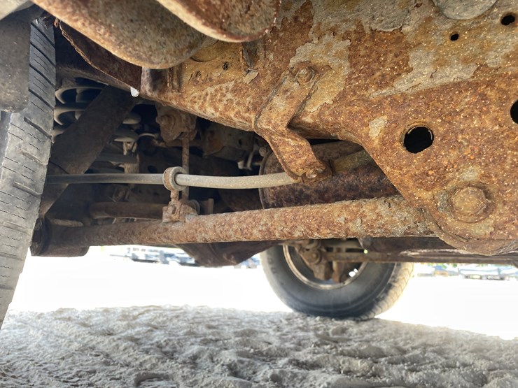 2003-toyota-sequoia-image-131