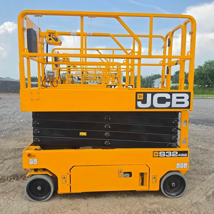 JCB S3246E