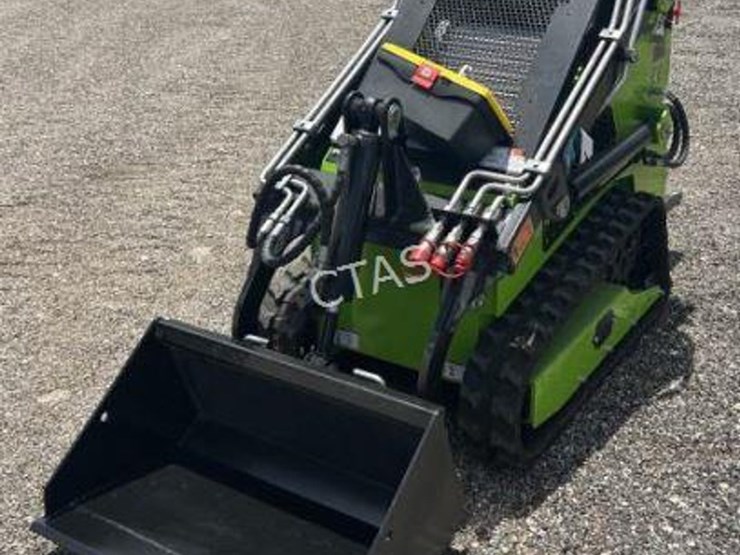 #48-•-mini-skid-steer-loader---ft36c---gas-image-1