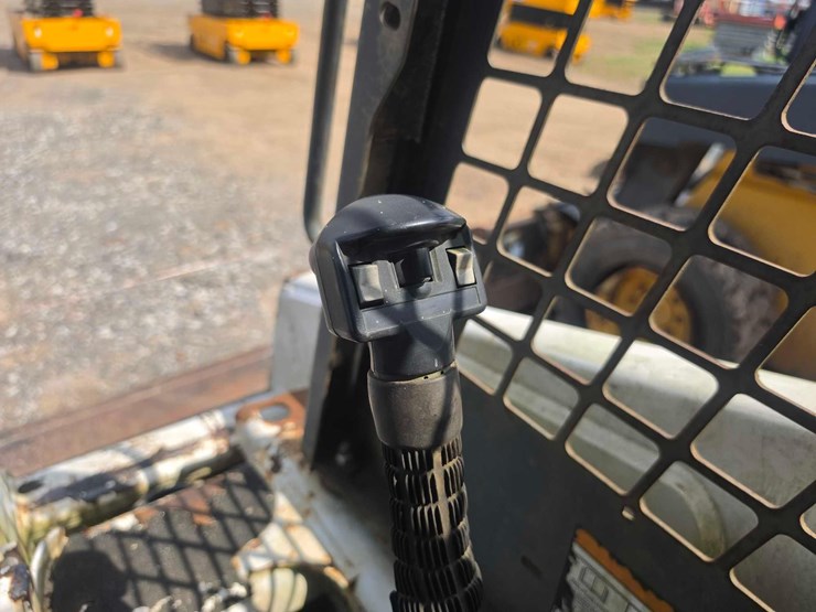 bobcat-t200-image-18