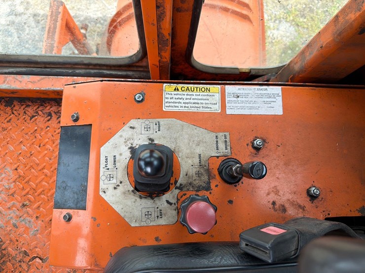 broce-kr350-image-14