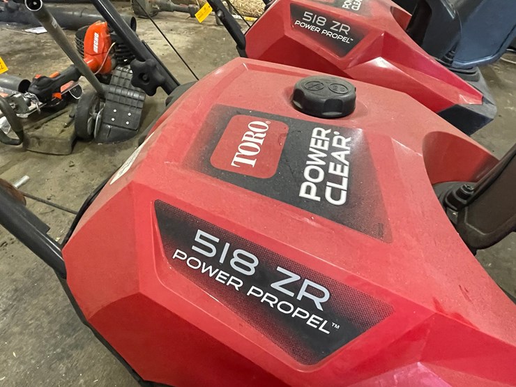 #7924-•-toro-518-zr-snow-blower-image-4