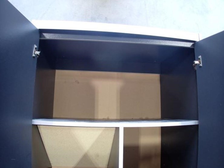 31-in.-x-75-in.-rolling-storage-cabinet(s)-image-8