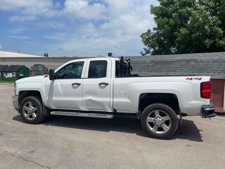 2019-chevrolet-2500-image-8