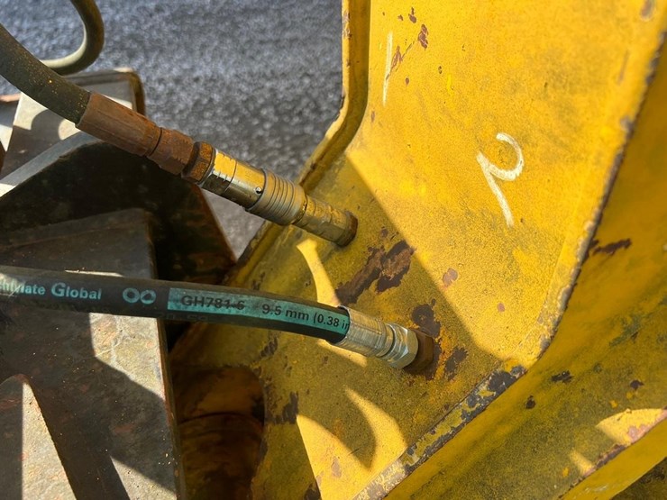 jcb-506b-image-12
