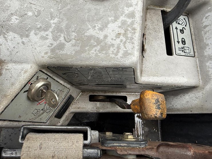 bobcat-331-image-25