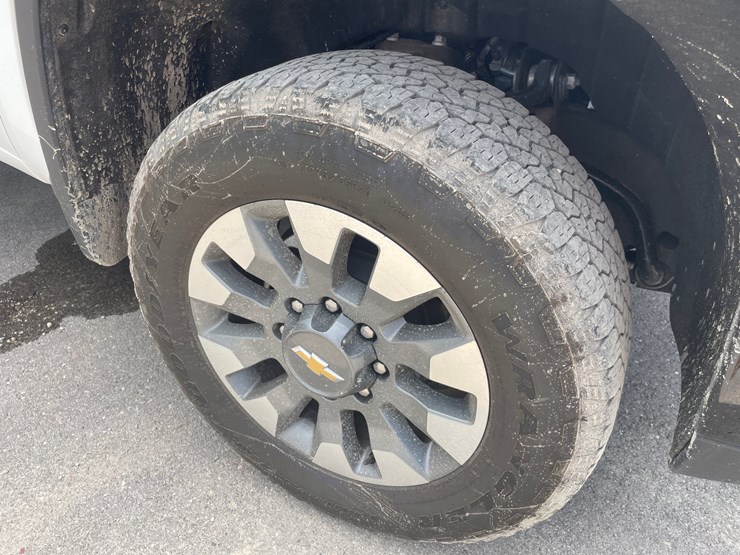 2025-chevrolet-2500-image-15
