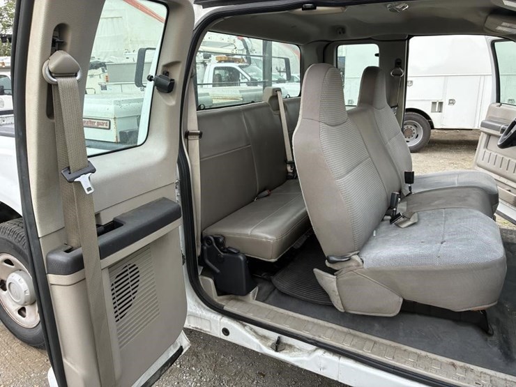 2008-ford-f250-image-13