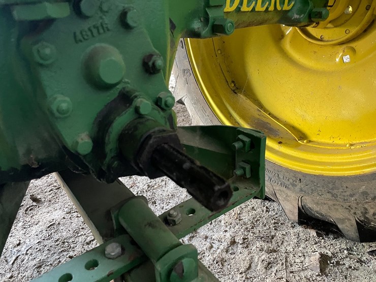 john-deere-model-b-image-8
