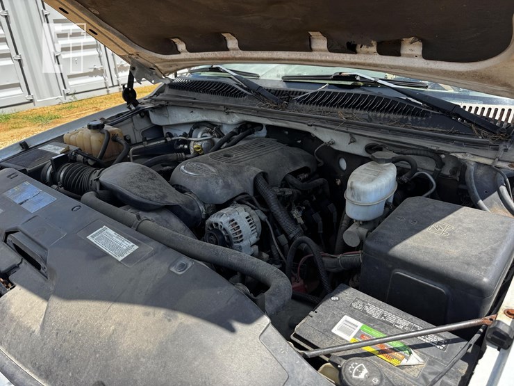2003-gmc-2500sle-image-8