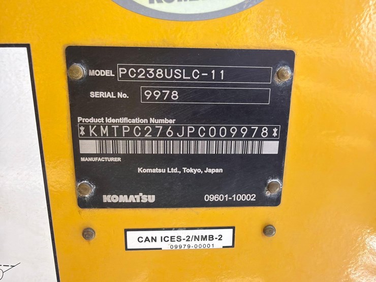 komatsu-pc238us-lc-11-image-22