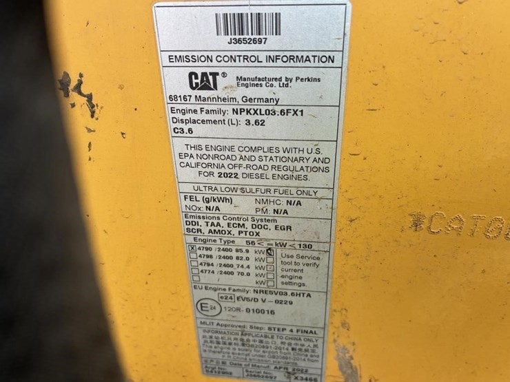 2022-caterpillar-430-image-43