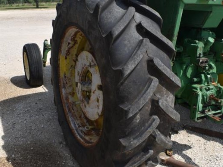 john-deere-4230-image-8