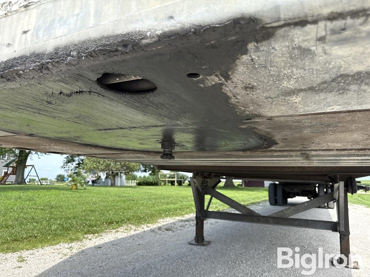 2006-vanguard-53’-enclosed-trailer-image-9
