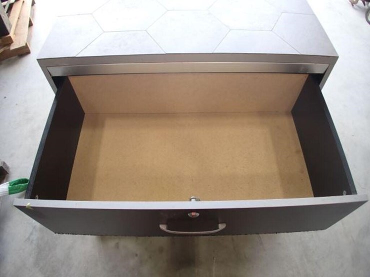 31-in.-x-75-in.-rolling-storage-cabinet(s)-image-16