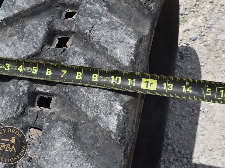 2020-deere-35g-image-27