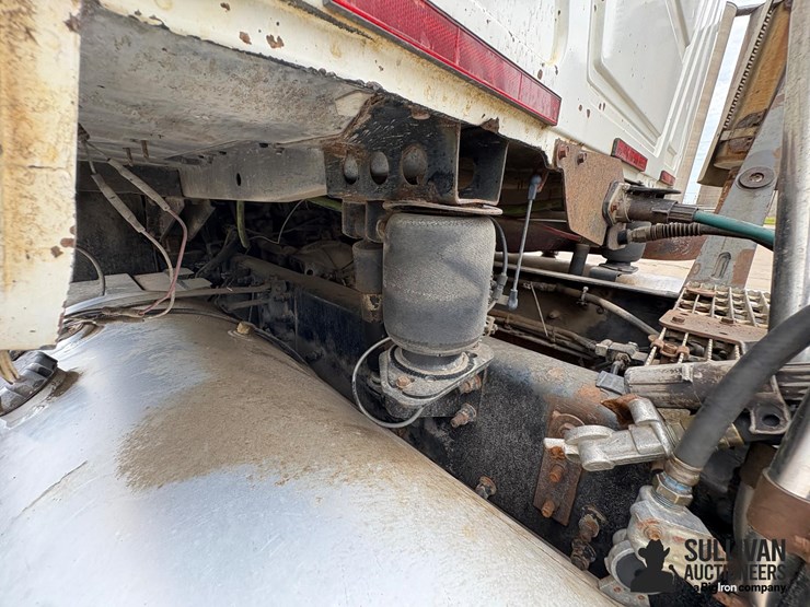 2007-mack-chn613-image-19