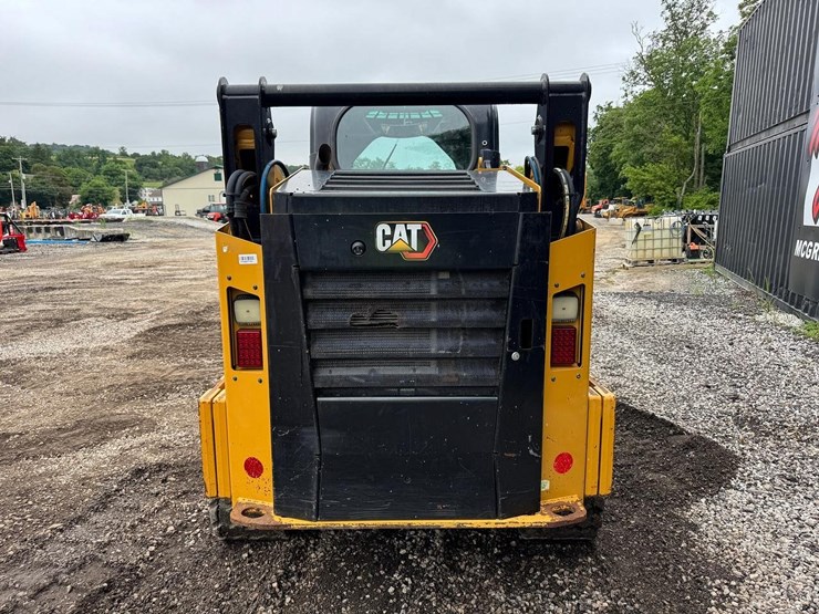2023-caterpillar-259d3-image-5