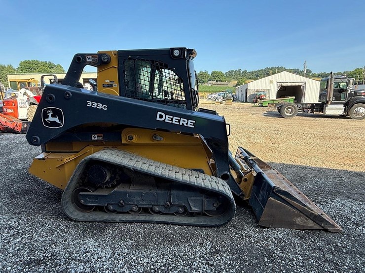 2023-deere-333g-image-5