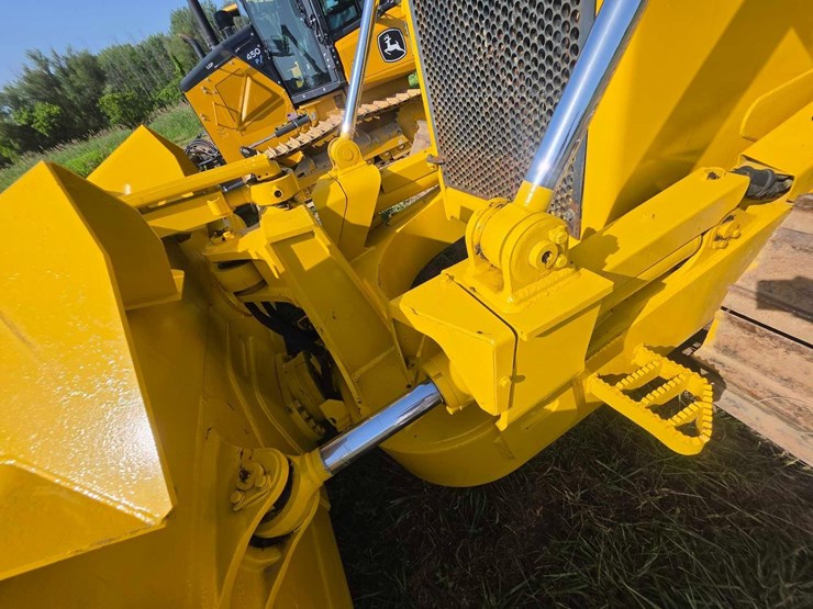 komatsu-d65-image-22