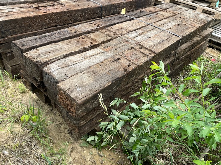 #3449-•-bundle-of-(16)-railroad-ties-image-4