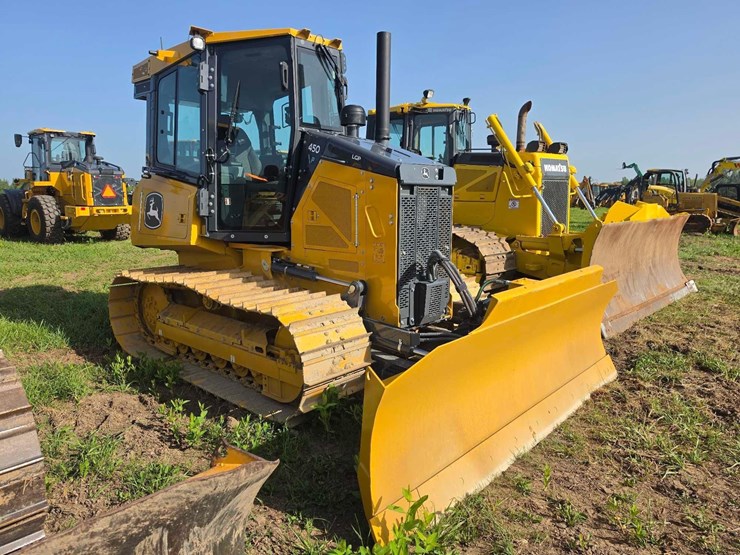 2026-deere-450-lgp-image-3