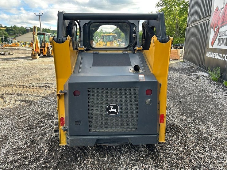 2018-deere-317g-image-3