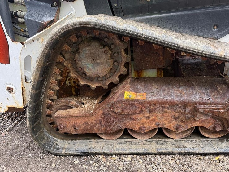2021-bobcat-t66-image-13