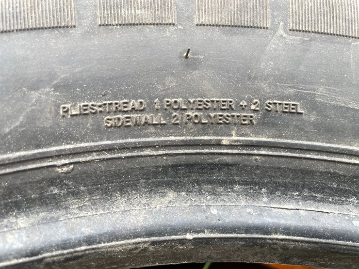 #3404-•-new-16"-firestone-tire-image-6