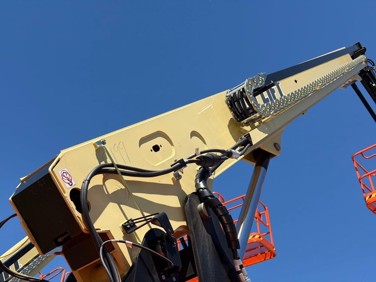 jlg-660sj-image-8