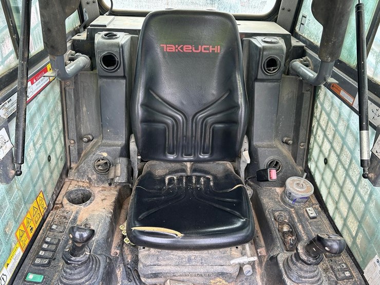 2020-takeuchi-tl12r2-image-20