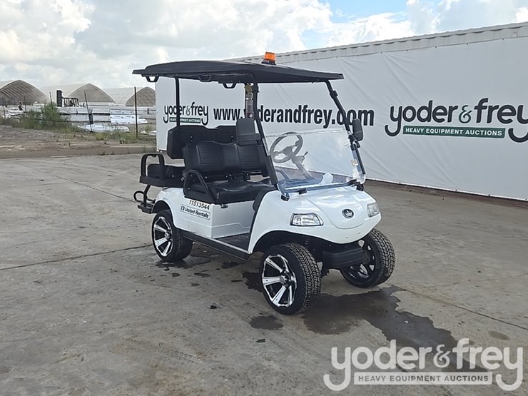 2022-evolution-classic-4-pro-electric-cart-4-seater-image-7