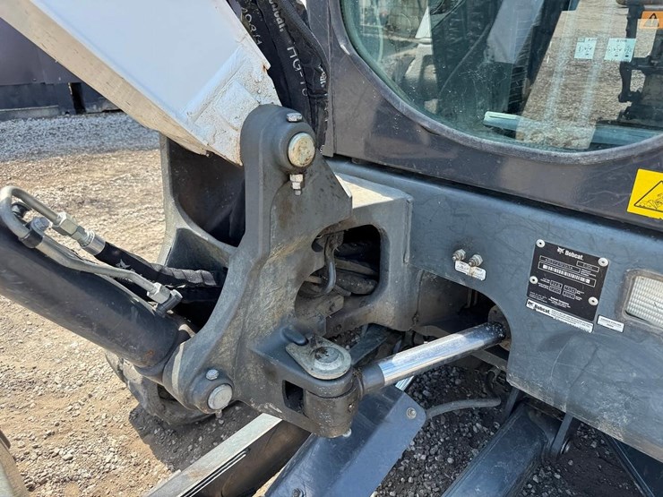 2021-bobcat-e35i-image-13