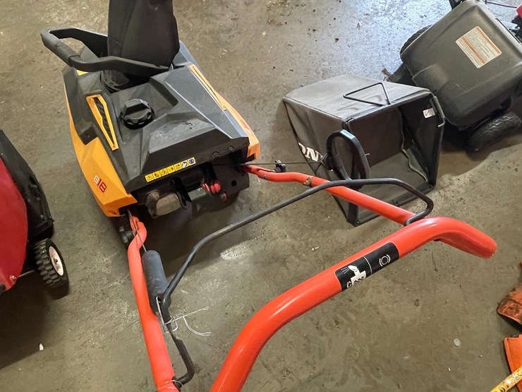 #7926-•-ariens-s18-snow-blower-image-7