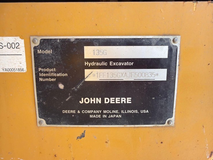 2019-deere-135g-image-21