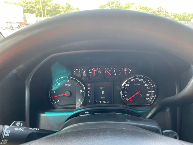 2019-chevrolet-2500-image-42