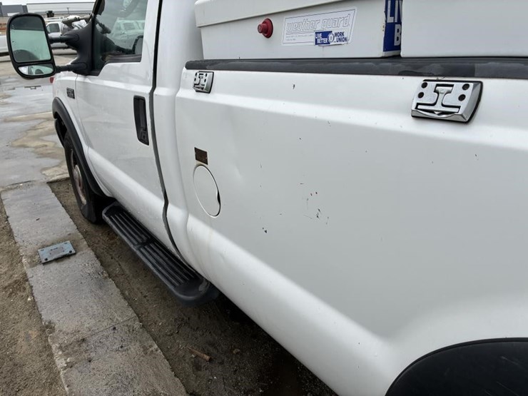 2004-ford-f250-image-7