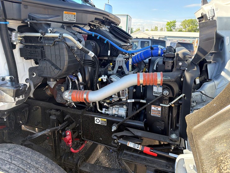 2026-kenworth-t280-image-27