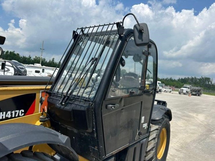 2015-caterpillar-th417c-gc-4wd-telehandler-yc5a125-image-47