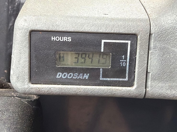 2019-doosan-dx85r-3-image-29