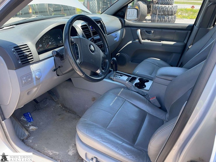 2006-kia-sorento-lx-image-11