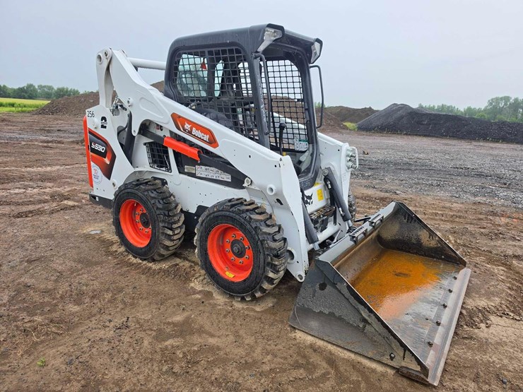 2024-bobcat-s590-image-4