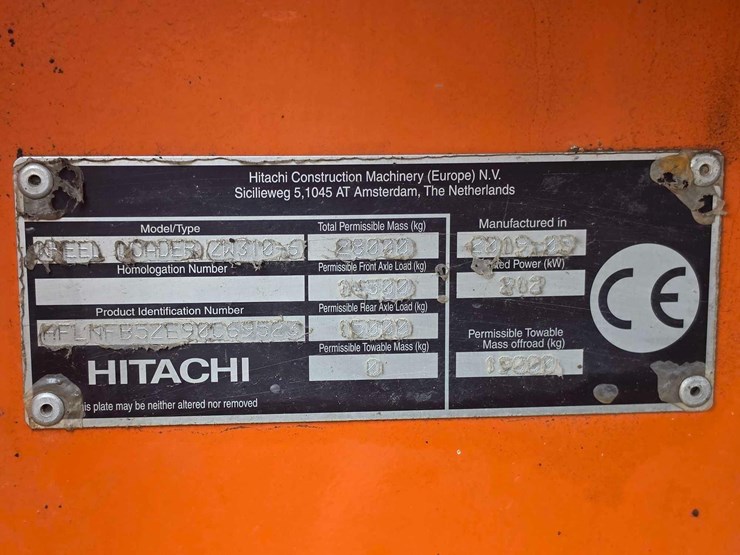 2019-hitachi-zw310-6-image-12
