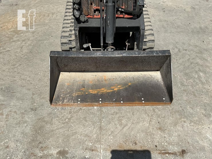 2018-ditch-witch-sk800-image-11